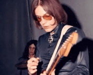 Ron_Asheton,_1970.png