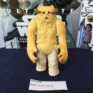Wampa - front.jpg